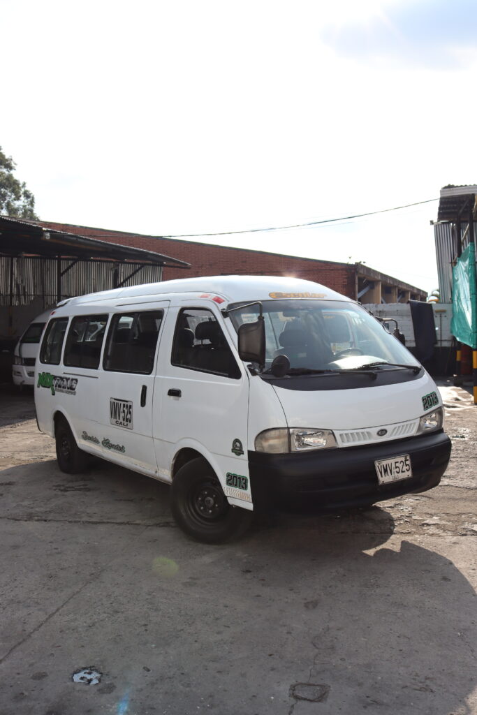 VEHICULO DE TRANSPORTE PARA SECTOR SALUD
