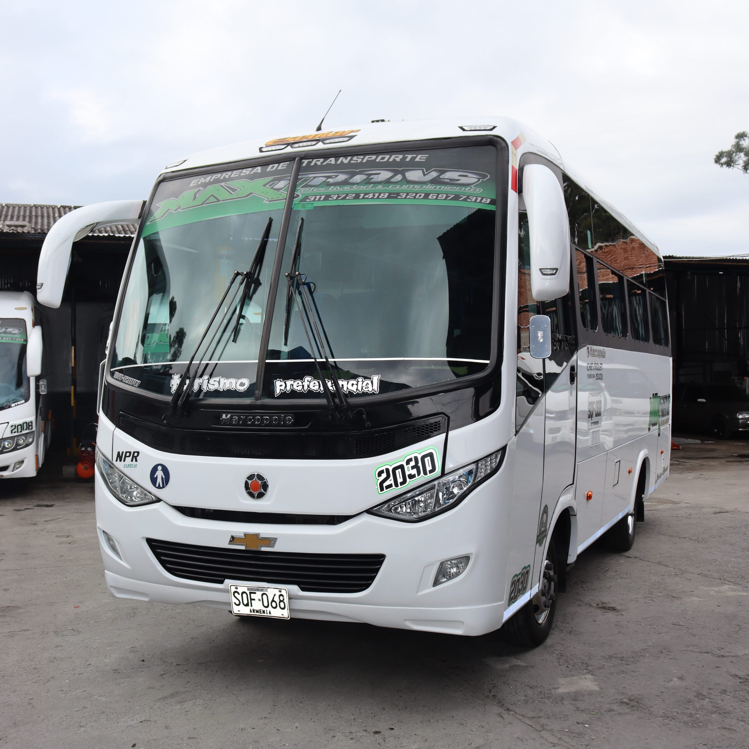 Transporte Empresarial BUSETA PARA TRANSPORTE ESPECIAL PARA EMPRESAS