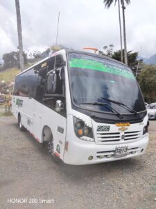 2028 lateral izquierda